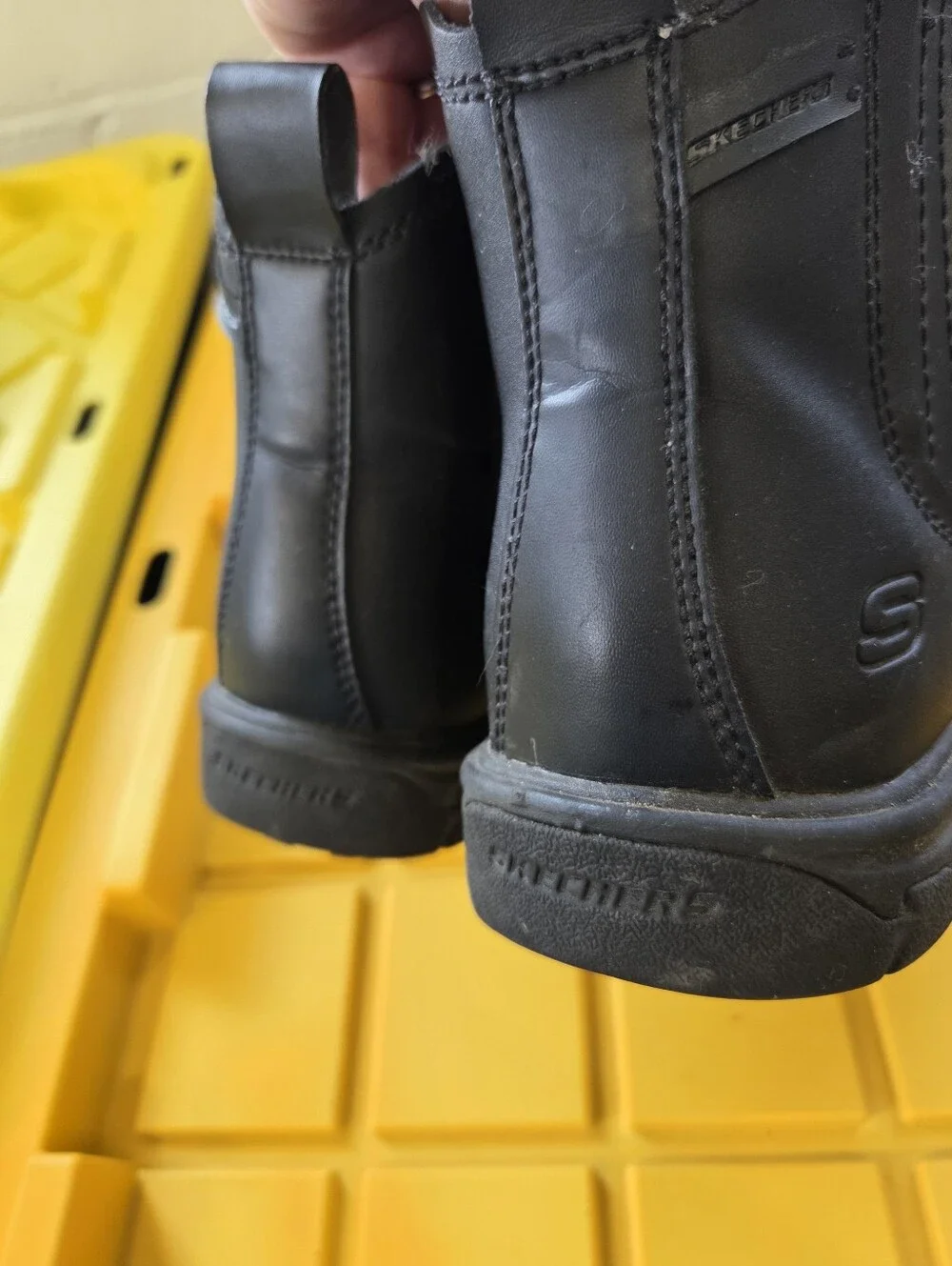 Skechers relaxed fit